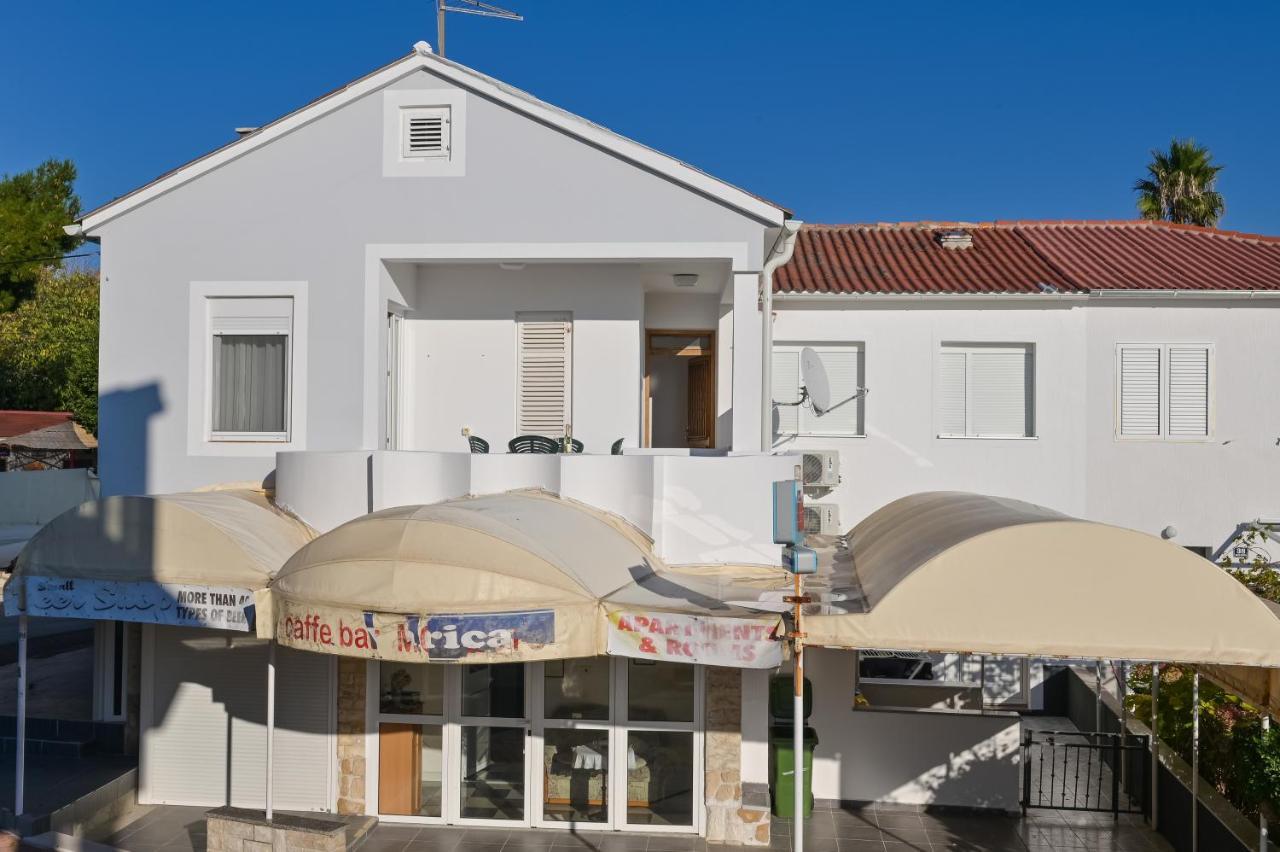 Apartment Center Ana ノヴァリャ エクステリア 写真